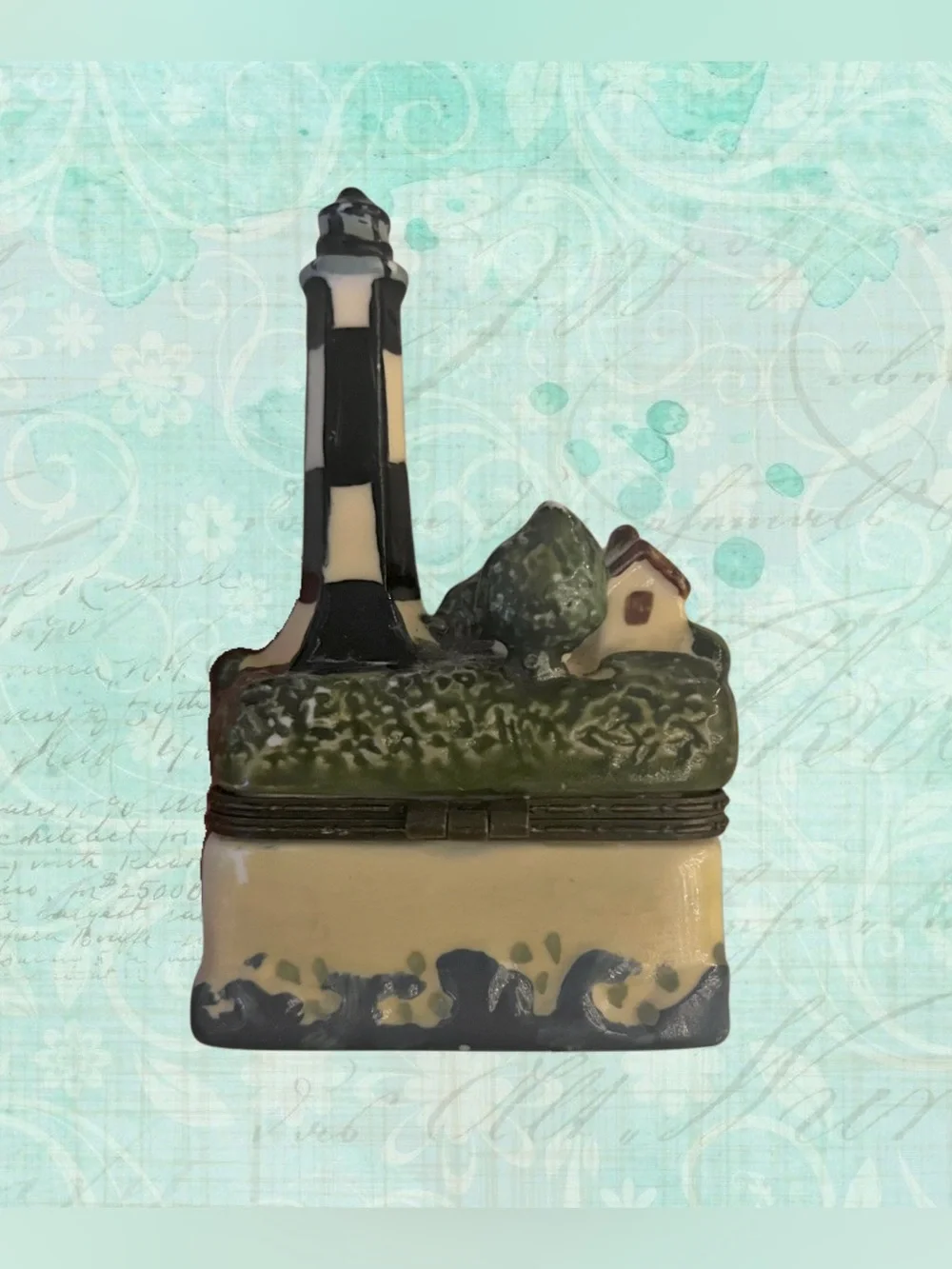 Cape Henry, VA Lighthouse Collection Ceramic Hinged Trinket Box